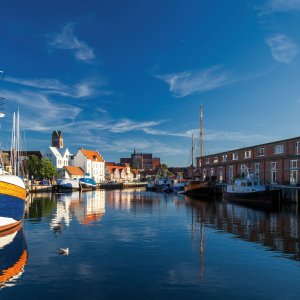Am Hafen in Wismar